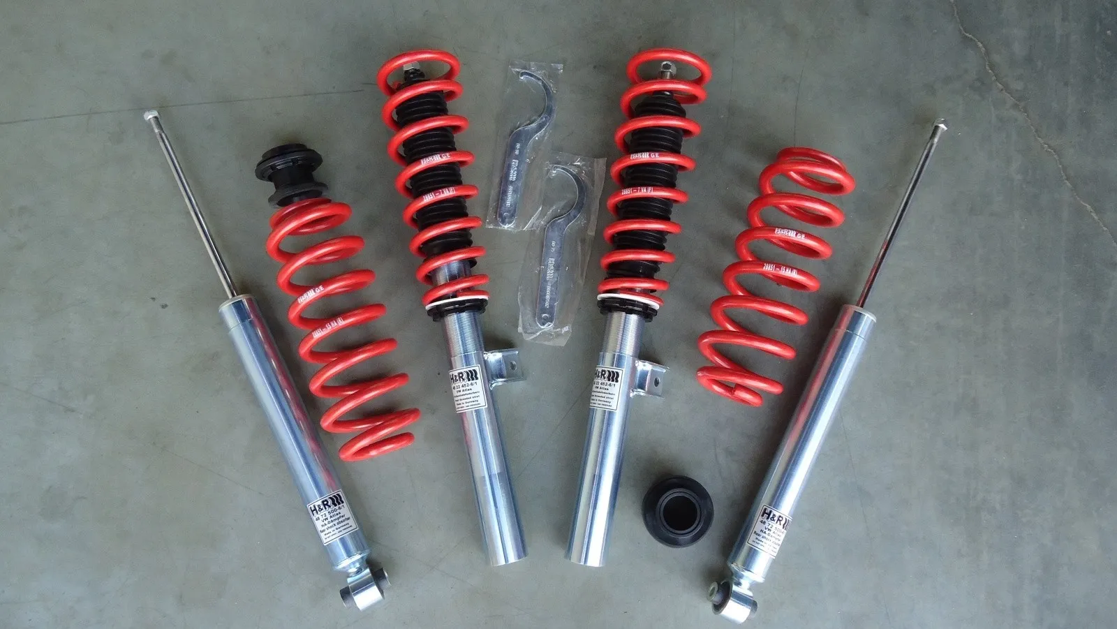 Винтовая подвеска с лифтом H&R 54797 / gfw-48-851-6/1 H&R для VW Atlas / Teramont 4WD