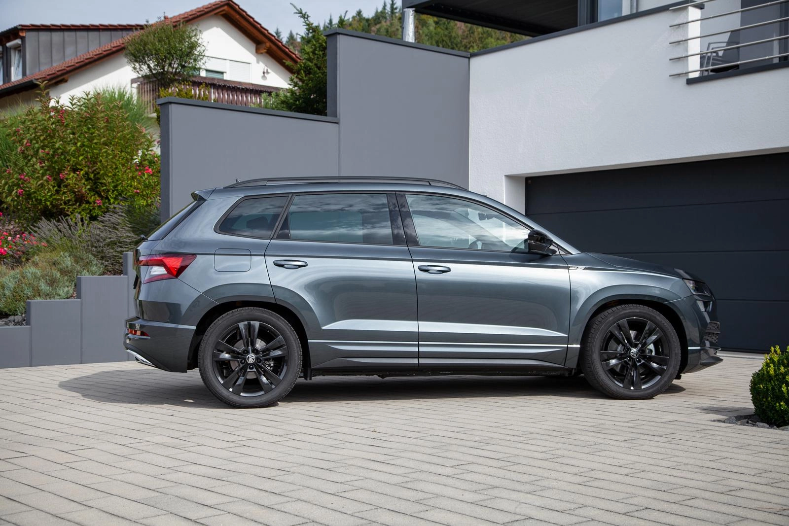 ST Suspensions ST X 132800BB Винтовая подвеска для VW newTiguan / Skoda Karoq/Kodiaq — фото 5 из 7