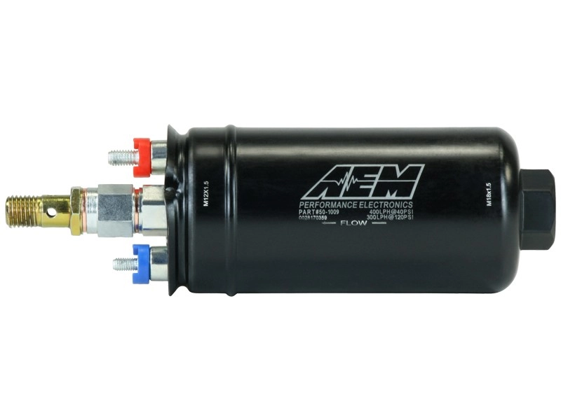 AEM 50-1009 Насос топливный выносной (400 л/ч) M12x1.5 выход - M18X1.5 вход — фото 1 из 6