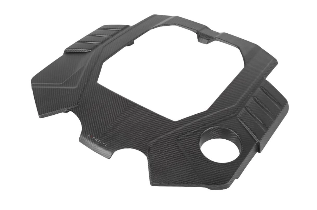 Eventuri EVE-C8RS6-CFM-ENG Черная карбоновая крышка двигателя для Audi RS6 RS7 C8 матовая — фото 1 из 3
