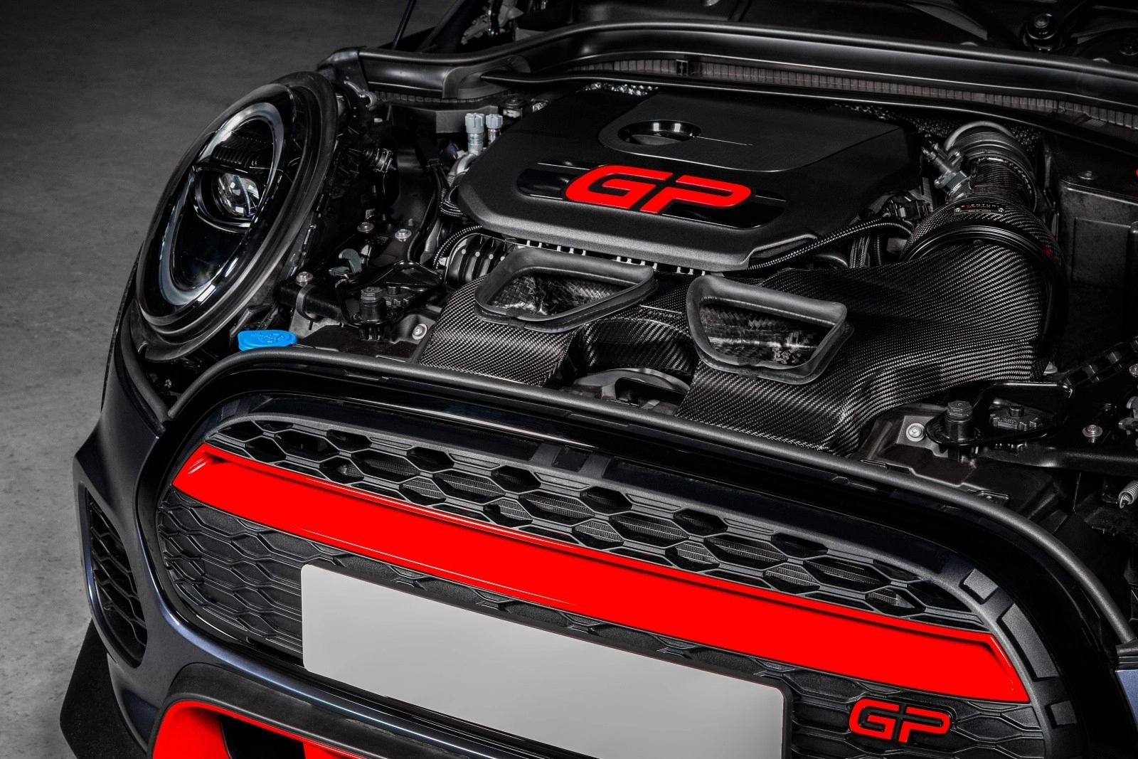 Eventuri EVE-JCWGP3-INT Впускная система из карбона для F56 JCW GP3 — фото 12 из 15