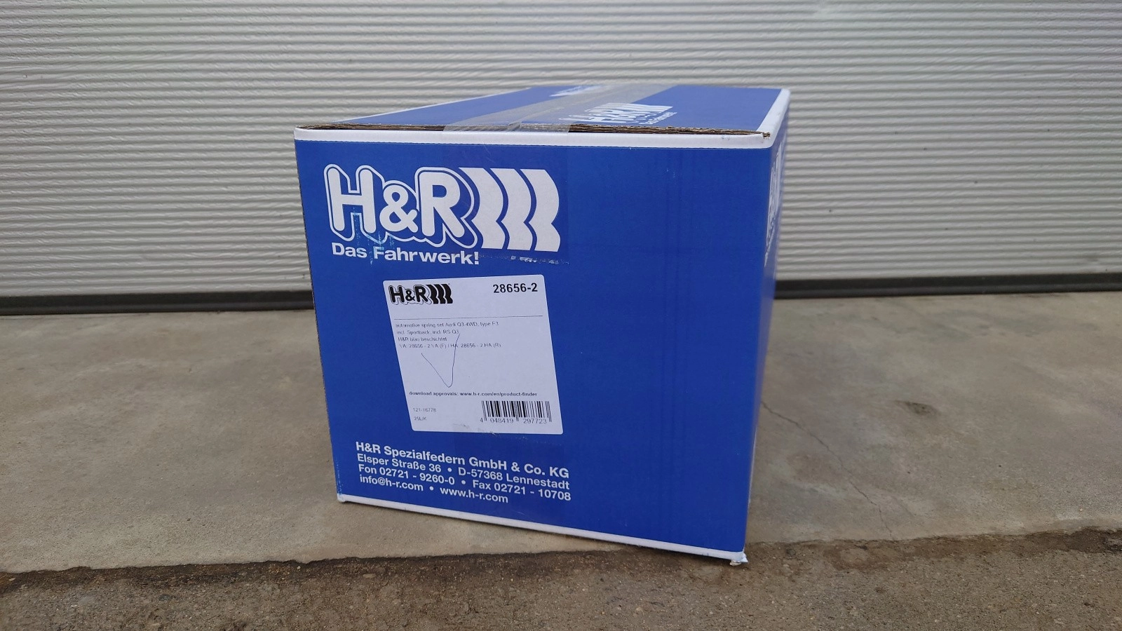 H&R 28656-2 Пружины с занижением для Audi Q3 (F3) 2018- — фото 2 из 3