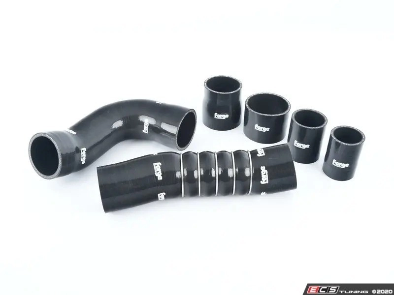 Forge Motorsport FMKT024 Комплект силиконовых буст-пайпов Audi RS3 8V / TT RS 8S — фото 1 из 5