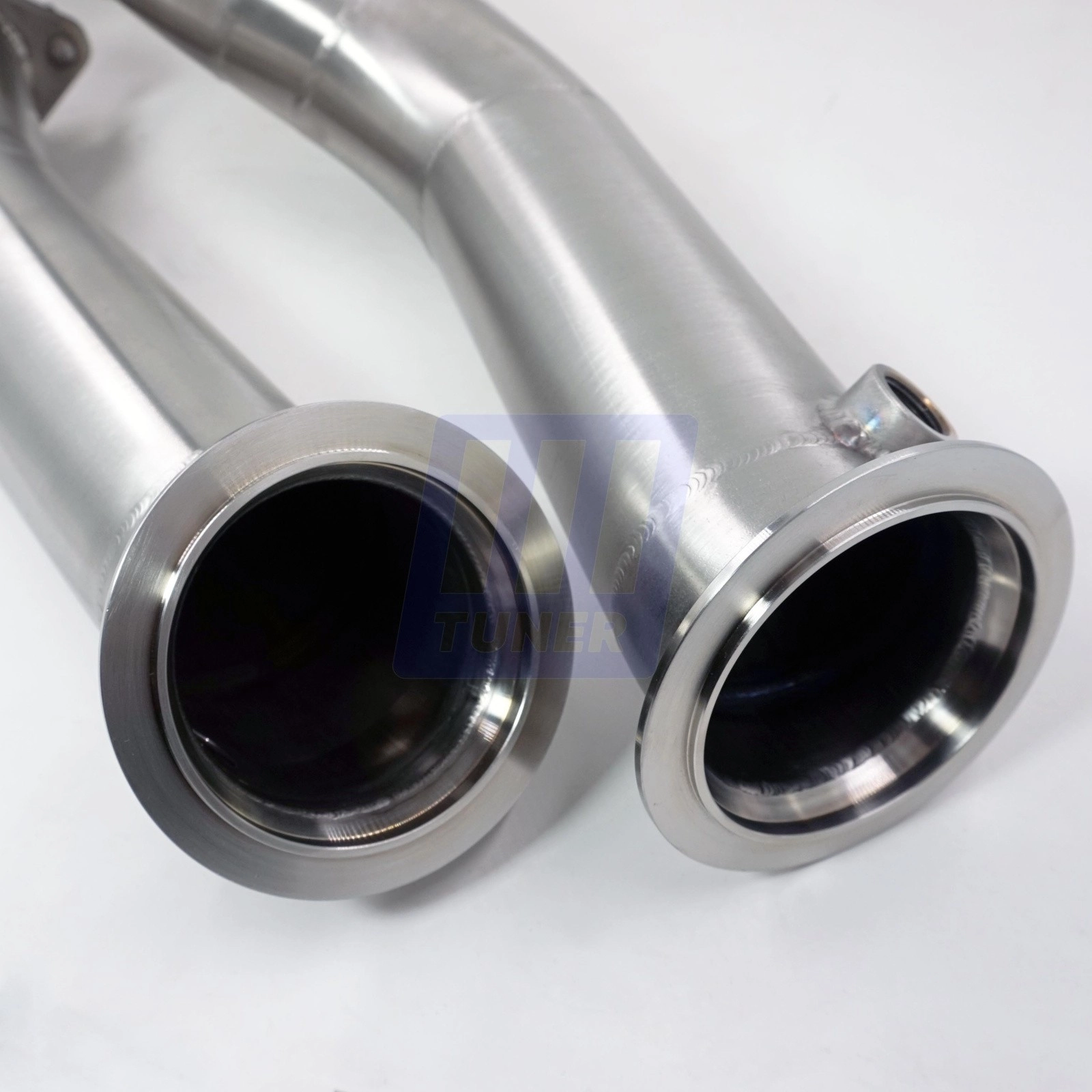 Bronko DS58G80 Даунпайпы без катализаторов для S58 BMW M3 & M4 G80, G82, G83 — фото 3 из 6