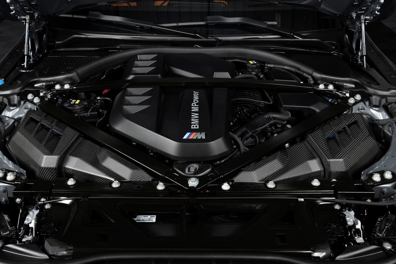 DINAN Впускная система из карбона для BMW M2/M3/M4 2021-2024 (матовая) — фото 1 из 15