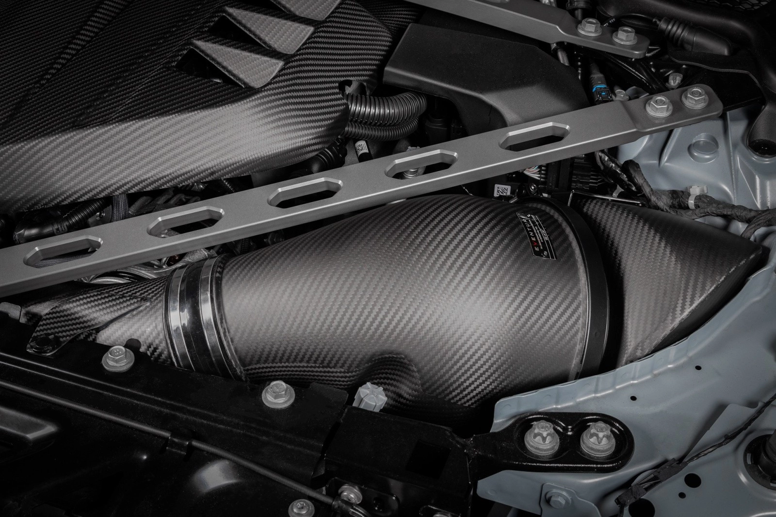 Eventuri EVE-G8XMV2-CFM-INT Впускная система из карбона для BMW M3/M4 G8x (матовая) — фото 10 из 13