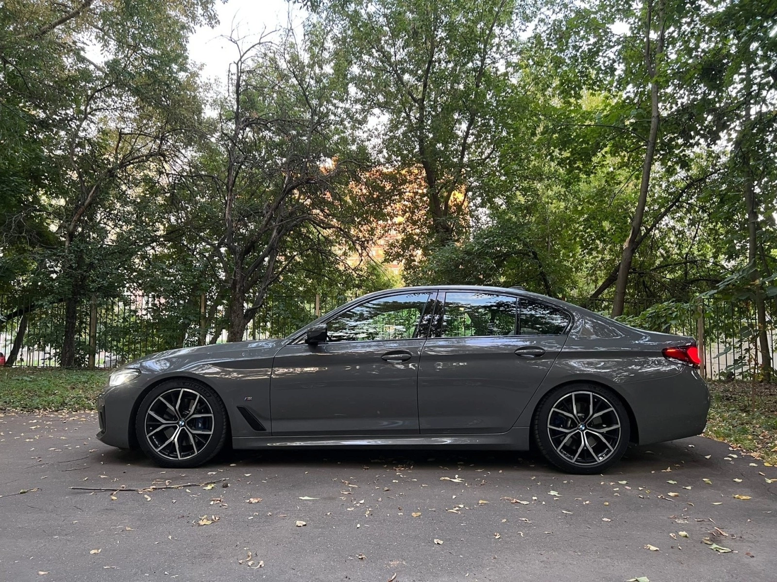 H&R 28721-2 Комплект пружин с занижением для BMW 5 G30 — фото 3 из 3