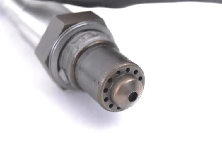AEM 30-0300 Лямбда зонд широкополосный UEGO X-Series AFR sensor (ШДК/ШЛЗ) — фото 5 из 6