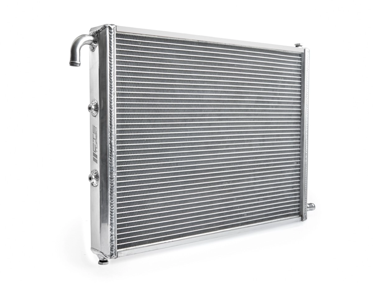 CTS Turbo CTS-B8S4-AWIC Радиатор охлаждения наддува (компрессора) для B8/B8.5 Audi S4/S5/Q5/SQ5 3.0T — фото 1 из 2