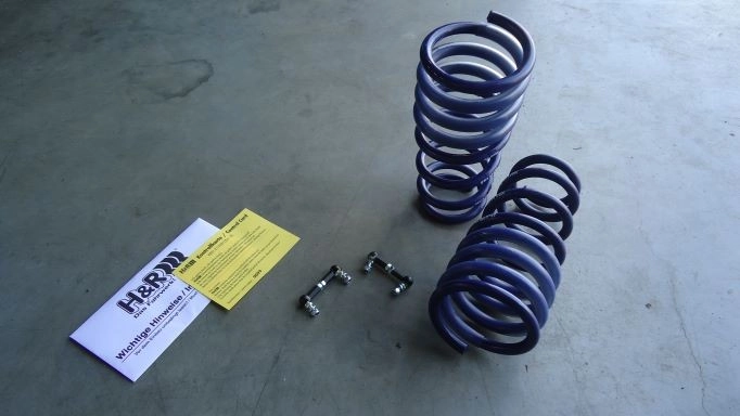 H&R 28817-2 Пружины с занижением BMW X5 F15/X6 F16/X5M F85/X6M F96 — фото 1 из 3