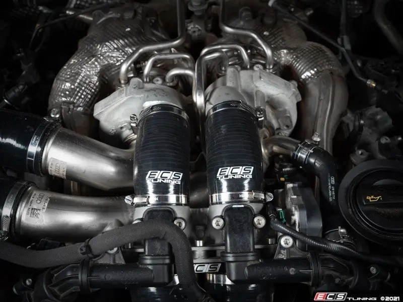 ECS Tuning ES#4414220 Комплект силиконовых патрубков от дросселей к турбинам Audi S6/S7/RS6/RS7/A8/S8 4.0T — фото 1 из 6