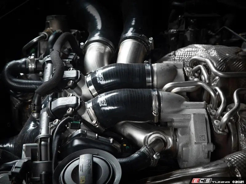 ECS Tuning ES#4414220 Комплект силиконовых патрубков от дросселей к турбинам Audi S6/S7/RS6/RS7/A8/S8 4.0T — фото 5 из 6