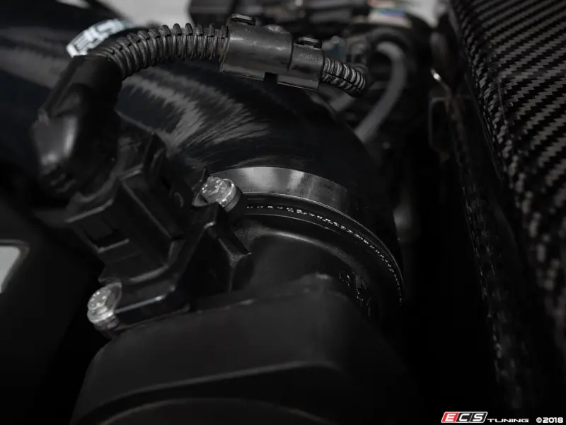 ECS Tuning ES#3493246 Силиконовый патрубок от короба воздушного фильтра для VAG 1.8 2.0 TSI Gen.2 — фото 11 из 17