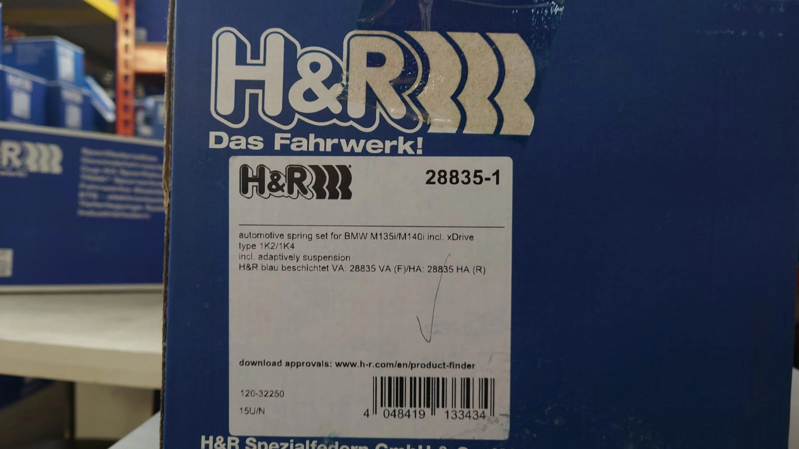 H&R 28835-1 Пружины с занижением BMW M135 M140 F20/F21 — фото 2 из 4