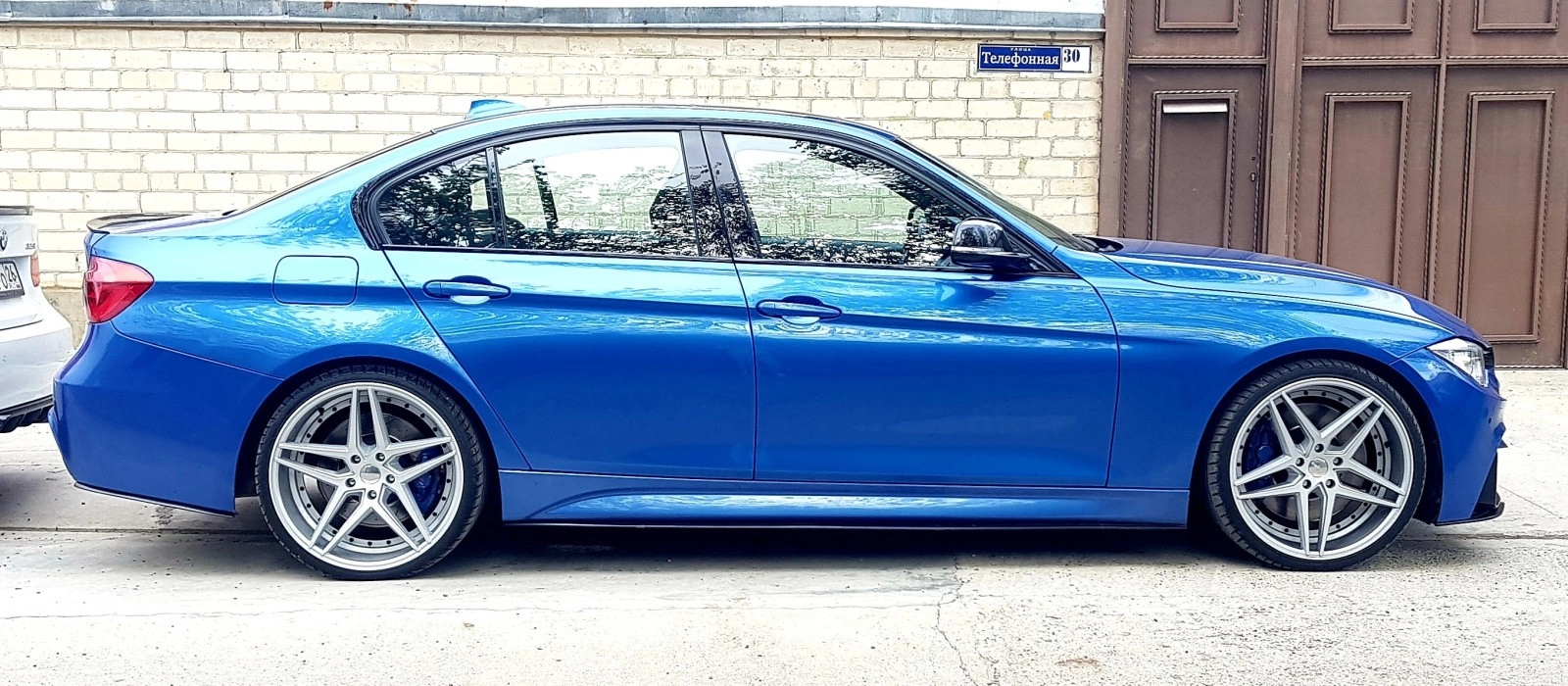 H&R 28877-2 Пружины с занижением BMW 3 F30 / 4 F32, F36 / M4 F82 — фото 3 из 4