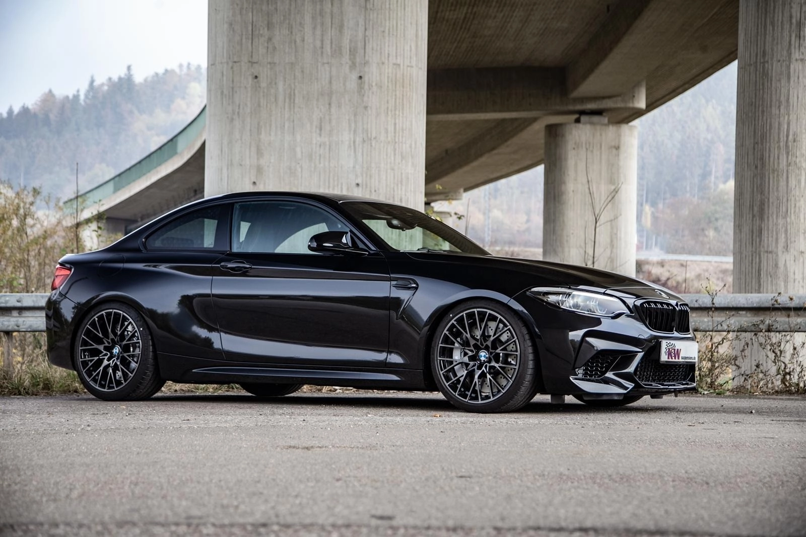 KW Suspensions 253200AN Комплект регулируемых пружин с занижением для BMW M2 F87 / M3 F80 / M4 F82 — фото 7 из 9